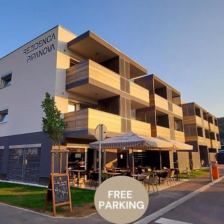 Bed & Breakfast Rezidenca Pipanova Λιουμπλιάνα Εξωτερικό φωτογραφία