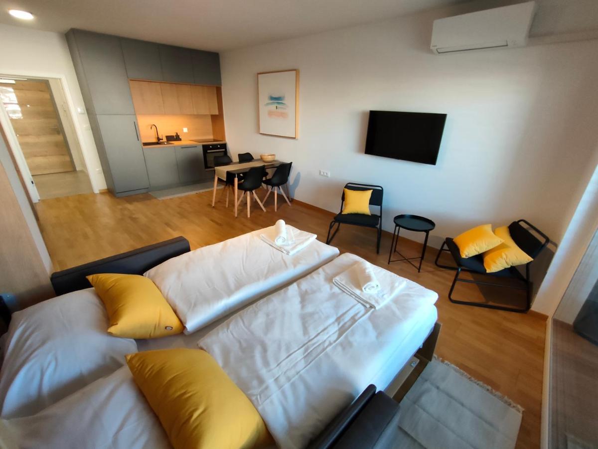Bed & Breakfast Rezidenca Pipanova Λιουμπλιάνα Εξωτερικό φωτογραφία