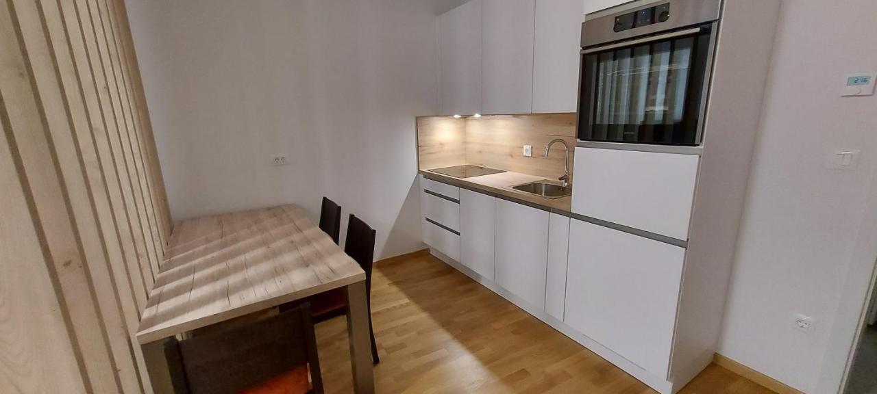 Bed & Breakfast Rezidenca Pipanova Λιουμπλιάνα Εξωτερικό φωτογραφία