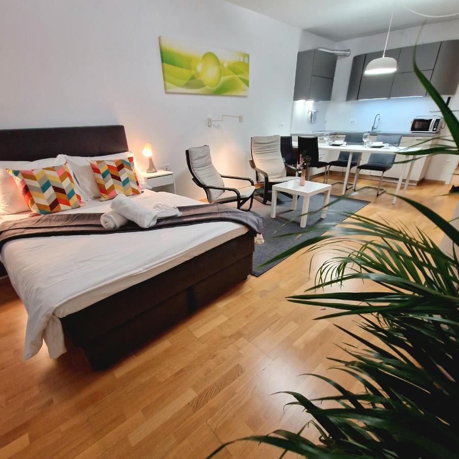 Bed & Breakfast Rezidenca Pipanova Λιουμπλιάνα Εξωτερικό φωτογραφία